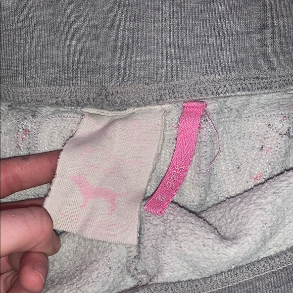 PINK Victoria's Secret Gray Women's Sleep Shorts - Picture 4 of 4